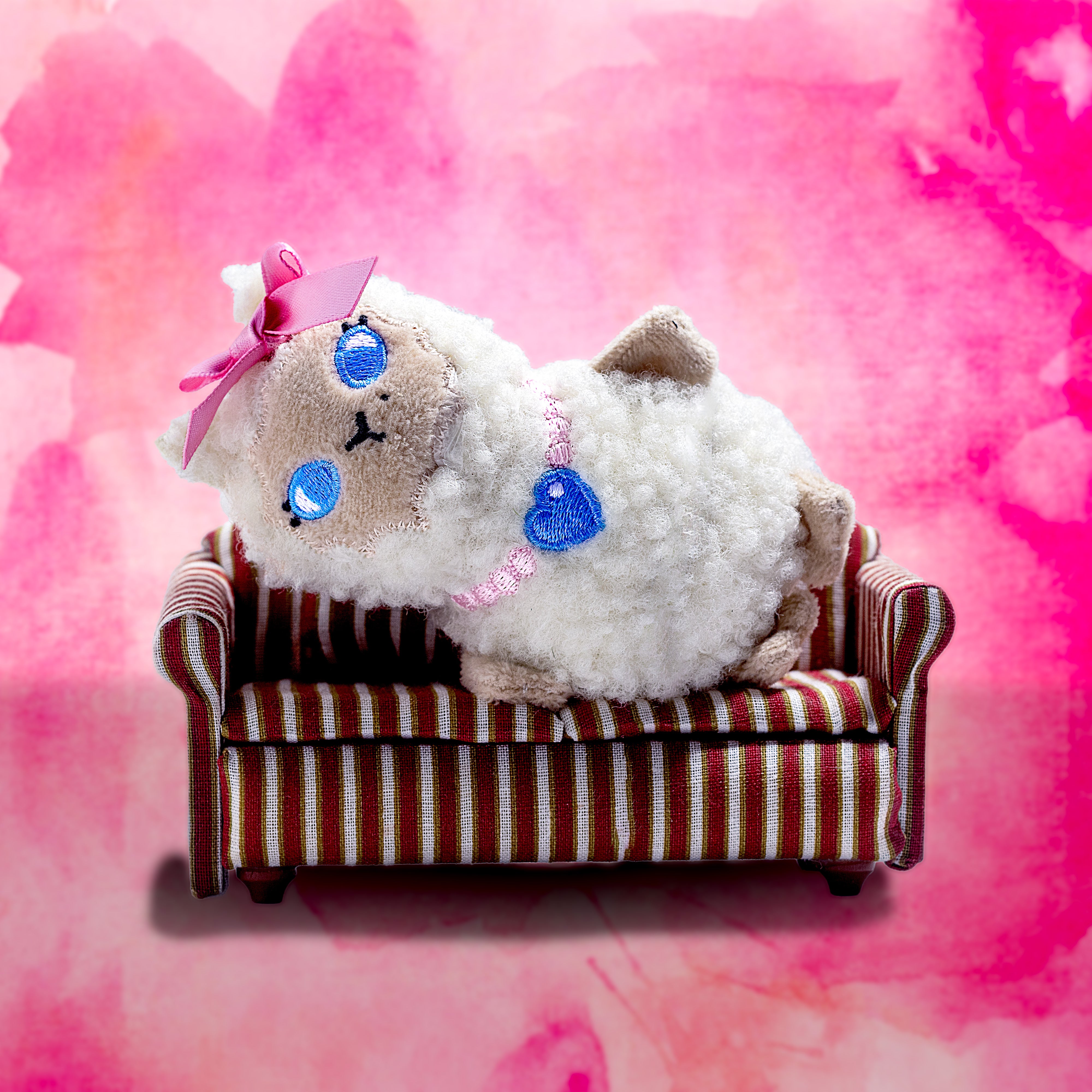 LAVERNE CURSED CLUB PRINCESS PLUSH KEYRING